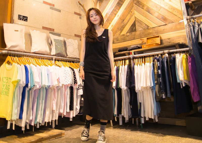 SUMI●独角兽电绣背心连身超长洋●4SF206_黑 - 洋装/连衣裙 - 棉.麻 黑色