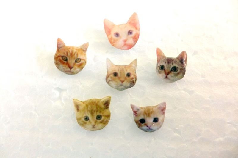 猫星人  穿洞式耳环 - 耳环/耳夹 - 其他材质 多色