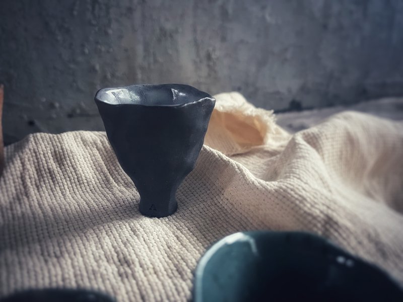 宴会盛放茶酒花杯・品茶杯・小酒杯  / 墨黑/ - 茶具/茶杯 - 陶
