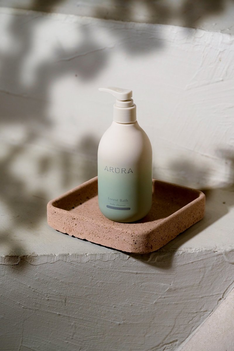 【ARURA】檀香木 森林沐浴露 300毫升 | 天然成分 身心灵 - 沐浴用品 - 其他材质