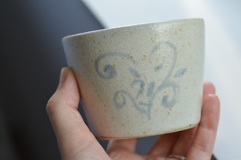 陶杯 | 水墨 | 春芽 - 咖啡杯/马克杯 - 陶 卡其色