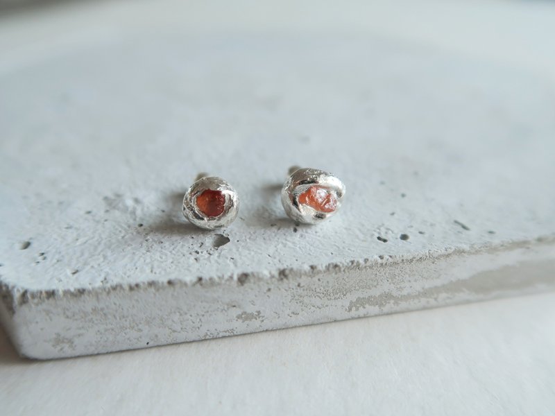 定制化订制 999纯银 熔岩 彩色蓝宝石 尖晶石 锁珠转珠 耳环 耳夹 - 耳环/耳夹 - 纯银 多色