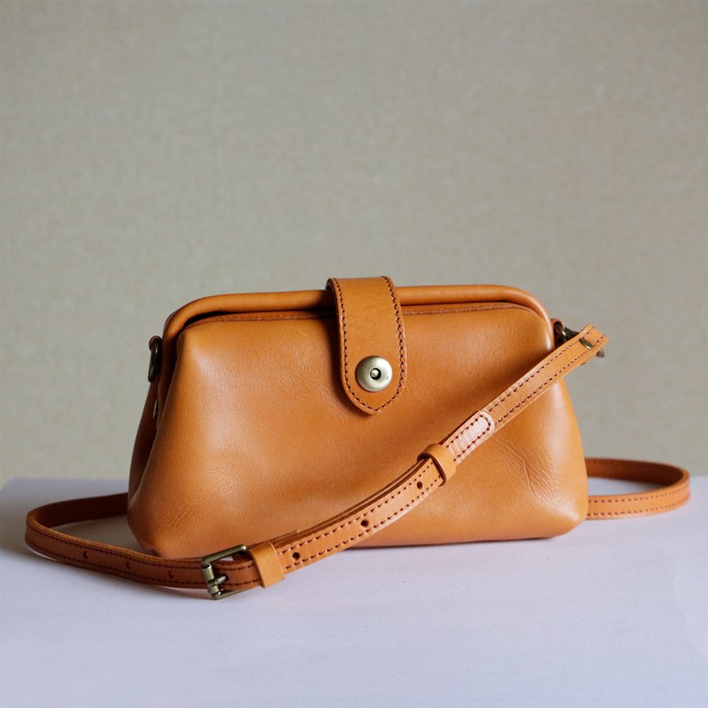 真皮牛皮肩包 手拿包 斜背包 - 侧背包/斜挎包 - 真皮 橘色