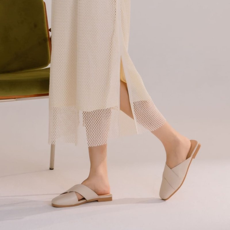 【I called Love】弧面交叉简约皮革穆勒鞋 - 芭蕾鞋/娃娃鞋 - 防水材质 白色