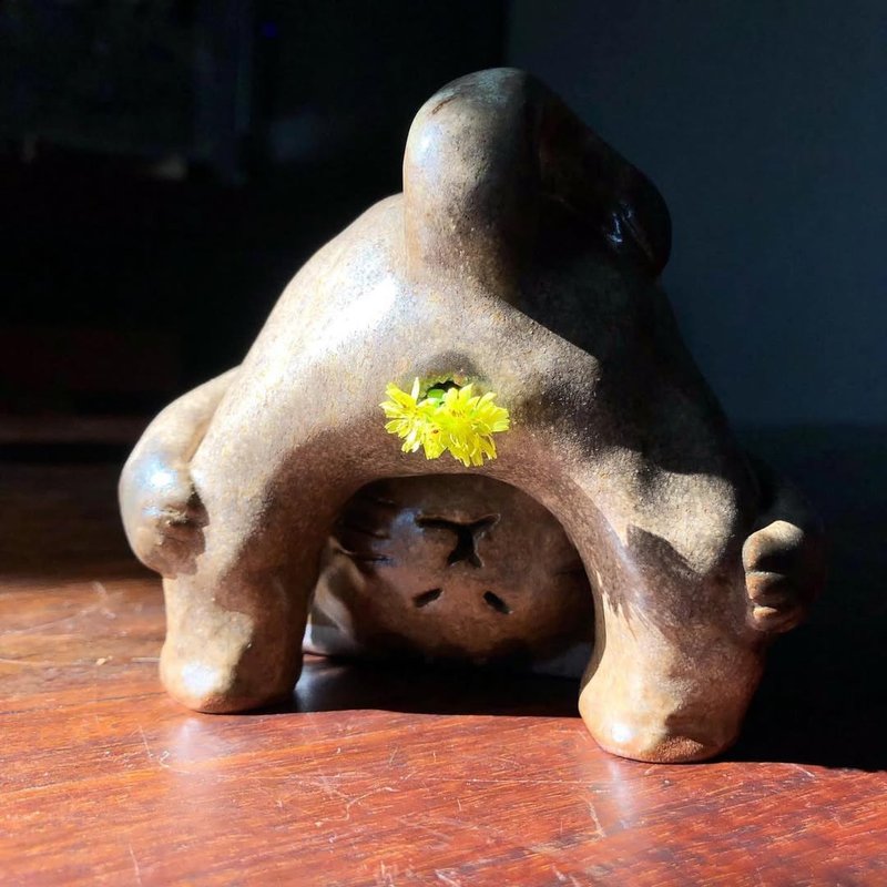 猫下去。赏花趣 / 陶偶 - 摆饰 - 陶 咖啡色