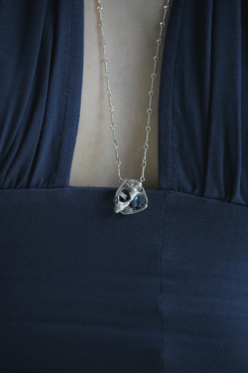 Tidal Coil Pearl Necklace | 潮蜷珍珠长项链 - 项链 - 纯银 银色