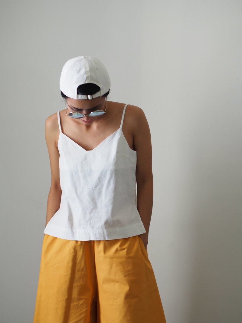 ManiBleu Butterfly Camisole -White - 女装上衣 - 棉.麻 白色