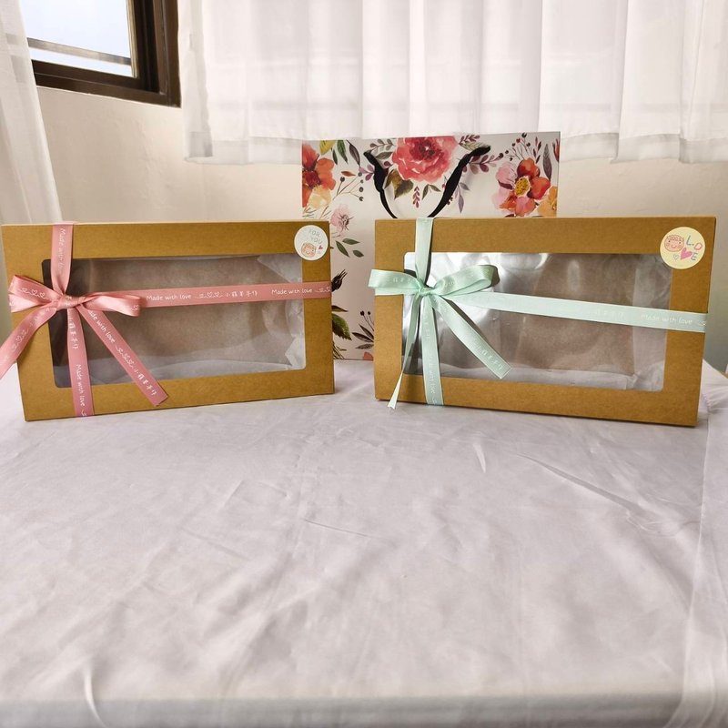 Aunty Apple 新生儿手作礼盒系列  纯棉纱布三件组 多款可选 - 满月礼盒 - 其他材质 多色