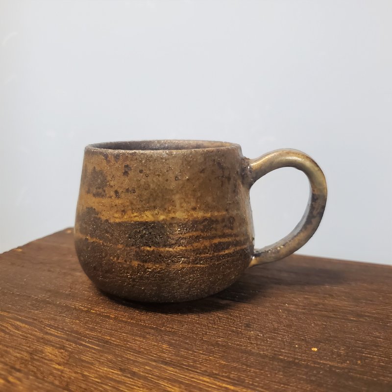 柴烧陶绞泥马克杯 / 咖啡杯 - 咖啡杯/马克杯 - 陶 黑色