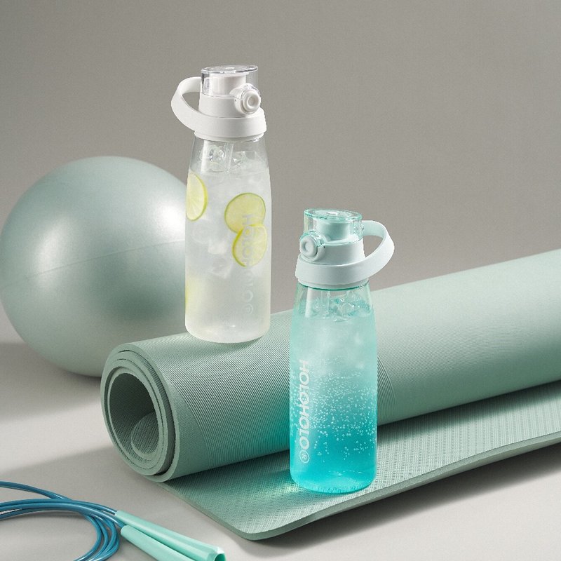 【HOLOHOLO】PILATES 皮拉提斯吸管运动水壶 ( 1000ml / 4色 ) - 水瓶/水壶 - 塑料 多色