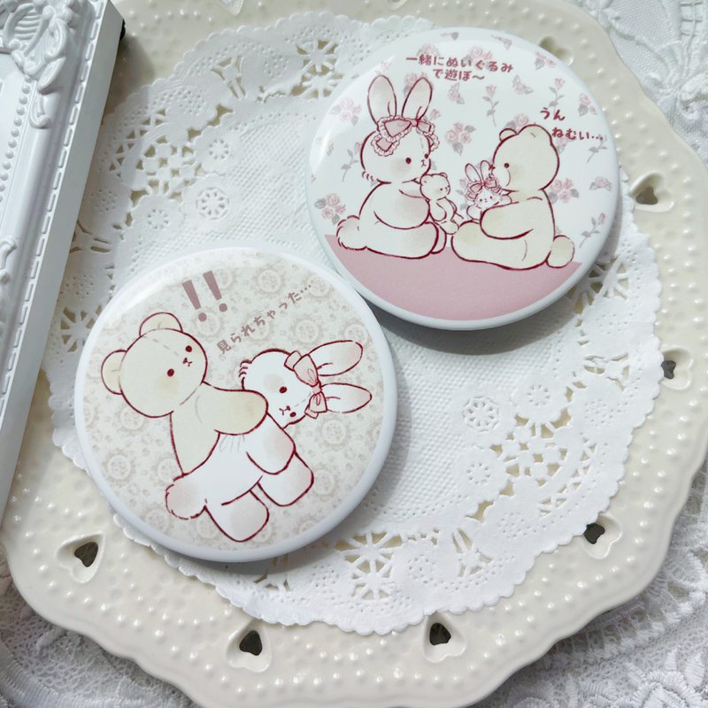 compact mirror - 彩妆刷具/镜子/梳子 - 纸 多色