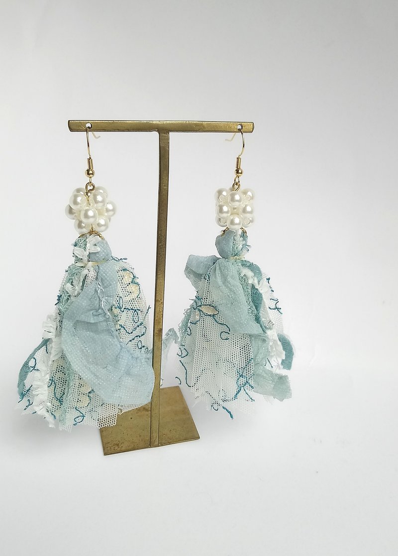 日本纱线 流苏耳环 - 耳环/耳夹 - 聚酯纤维 蓝色