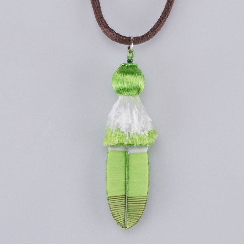 春仔花 绿绣眼羽翼项链│创新融入生活│圣诞礼物 - 项链 - 绣线 多色