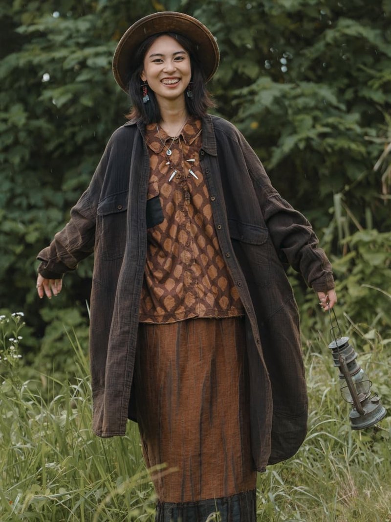 2顏色 植物染/鹽黑雙層亞麻棉風衣外套長襯衫 - 女装休闲/机能外套 - 棉.麻 咖啡色