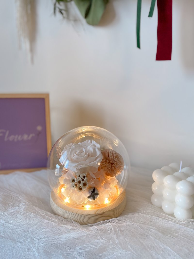 永生花/永生花玻璃盅/节日送礼/玻璃盅夜灯 - 摆饰 - 玻璃
