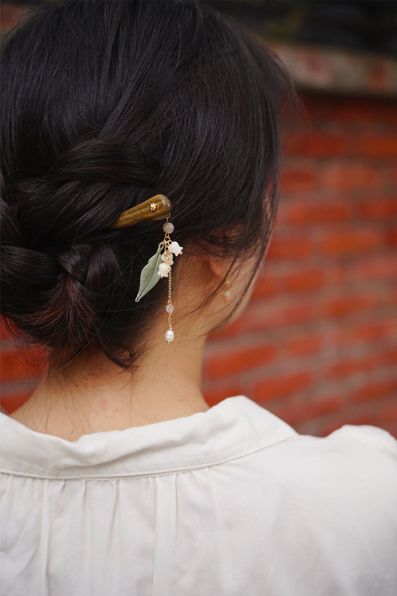 【铃兰】天然石 春仔花 缠花 发簪 | 月光石 珍珠 - 发饰 - 绣线 多色