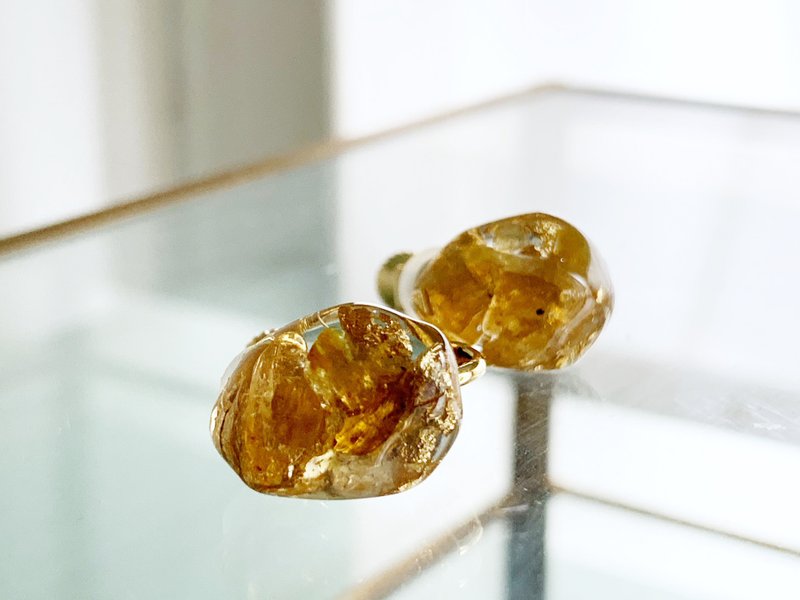 【ユニセックス】希望の宝石言葉を持つトルマリン・一粒ピアス/イヤリング【10月の誕生石】 - 耳环/耳夹 - 树脂 黄色