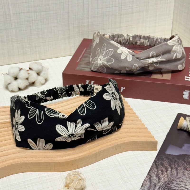 【巧妙艺手】日系线条花花 手作交叉扭结发带 - 发带/发箍 - 棉.麻 多色