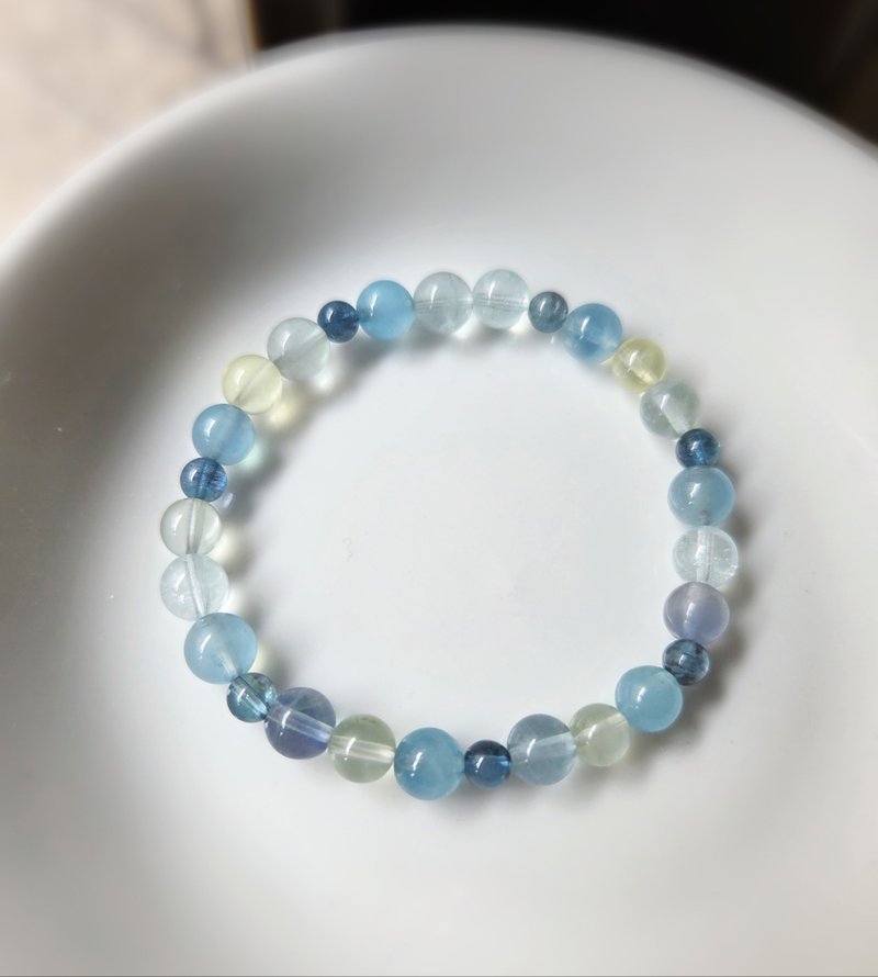 海蓝宝  葡萄石 淡蓝萤石 水晶手链 - 手链/手环 - 宝石 蓝色