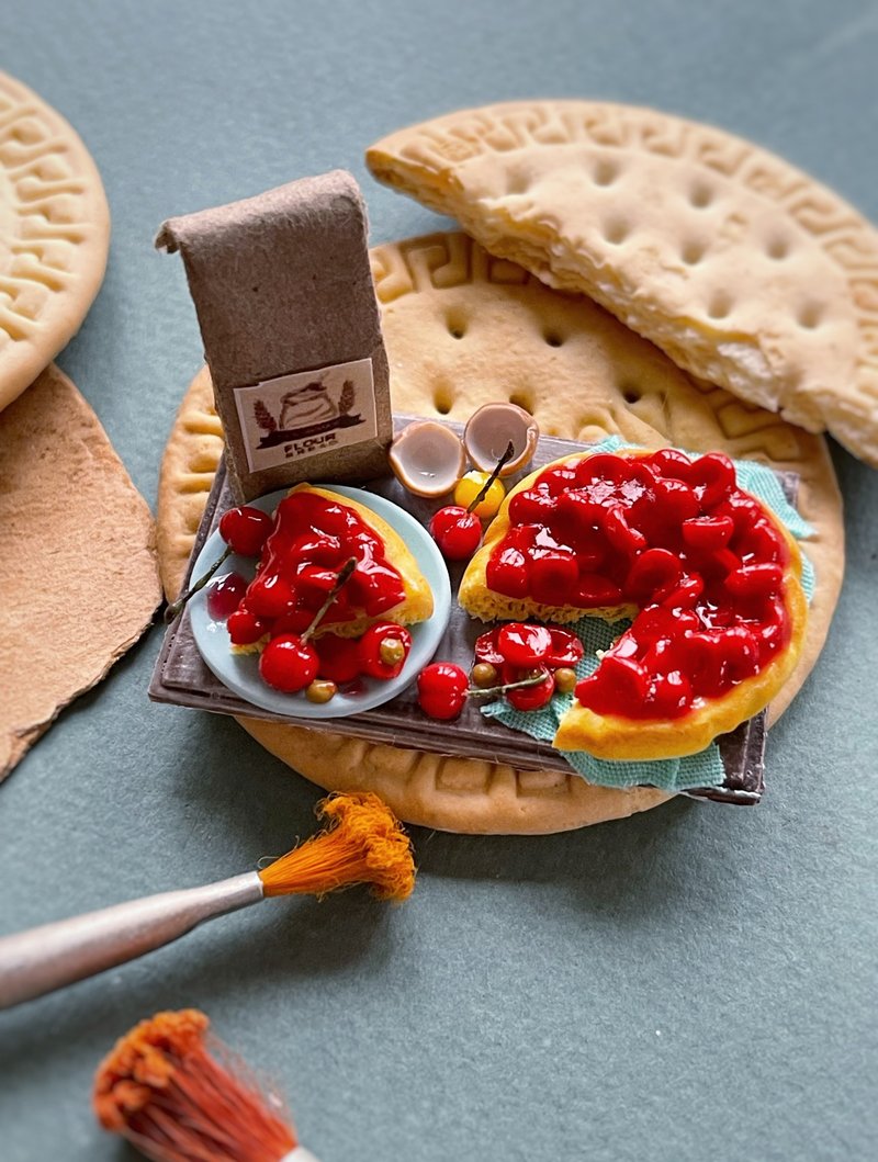 Miniature cherry pie - 玩偶/公仔 - 其他金属 多色