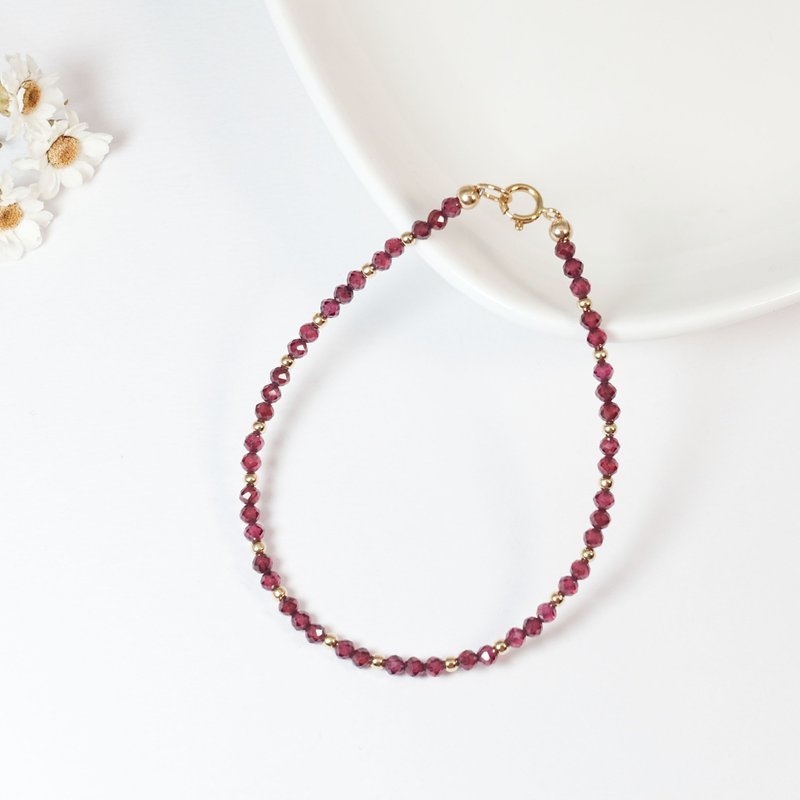 一月诞生石 石榴石 l 爱与勇气 × 气血之石 美国14KGF 极细手链 - 手链/手环 - 水晶 红色