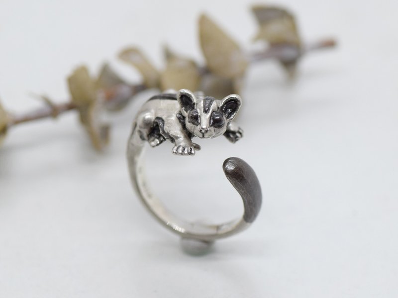 紧抱飞鼠银戒 - 戒指 - 其他金属 银色