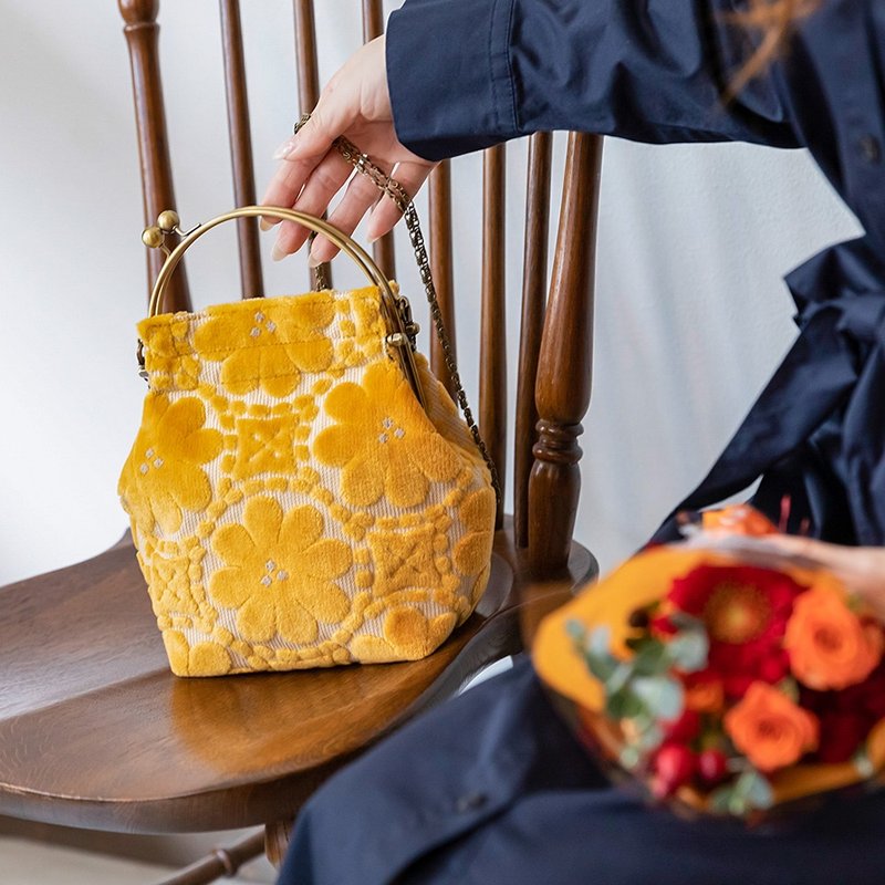 多用口金包 摩克特雏菊 附链条与合成皮革肩带 【日本制】 - 侧背包/斜挎包 - 聚酯纤维 蓝色