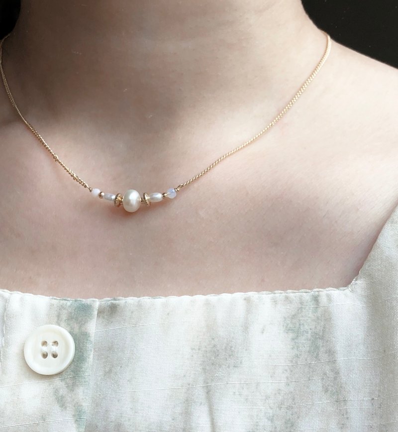 年轻美丽 - 年轻 | 珍珠蛋白石项链 长度可调 - 项链 - 珍珠 白色