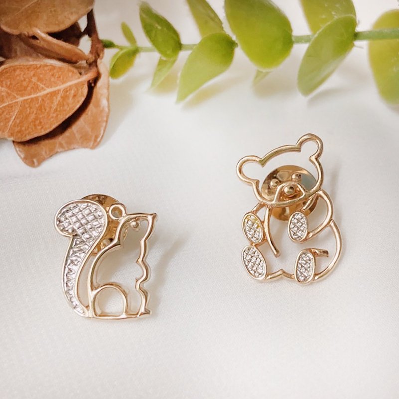 【西洋古董饰品】 Avon光泽 松鼠小熊 立体篓空设计感 纹路别针 - 胸针 - 其他金属 金色