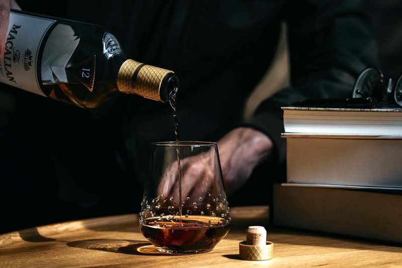 【GRANDI】人马座平底杯 威士忌杯 水钻水晶杯施华洛世奇水钻酒杯 - 酒杯/酒器 - 玻璃