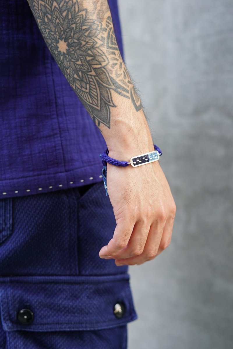 蓝染拼布纯银编织手绳 - 手链/手环 - 棉.麻 蓝色