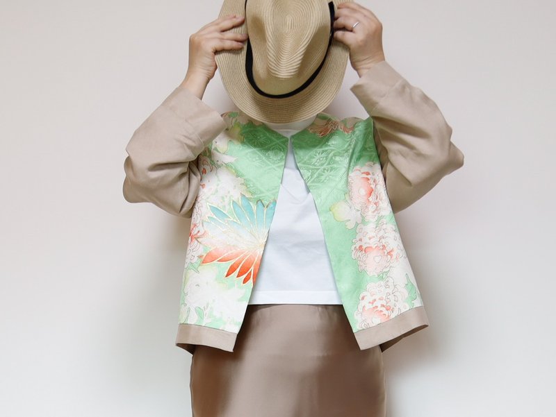 KIMONO CREW NECK JACKET - 采用复古和服布料制成的圆领外套,独一无二 - 女装休闲/机能外套 - 聚酯纤维 绿色