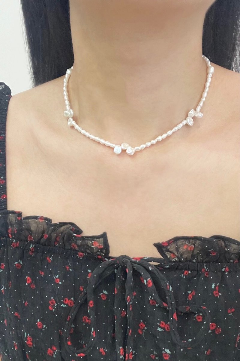 Lily Valley 珠梦繁花 | 手工串珠项链 - 项链 - 半宝石 白色