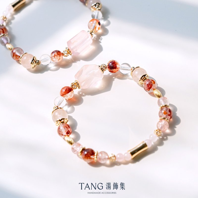 粉映红花 手链。粉晶 红胶花。招桃花 助人脉 贵人 - 手链/手环 - 水晶 粉红色