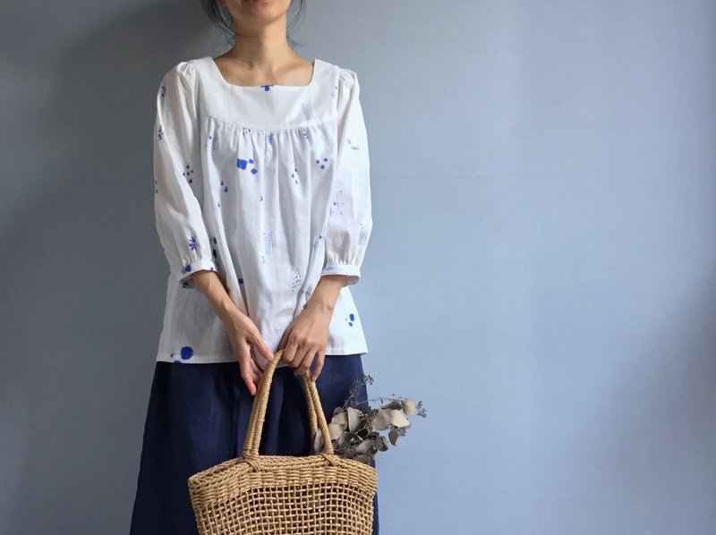 小日子/illustration系列设计师印花双层棉纱方领七分袖上衣/纯棉 - 女装上衣 - 棉.麻
