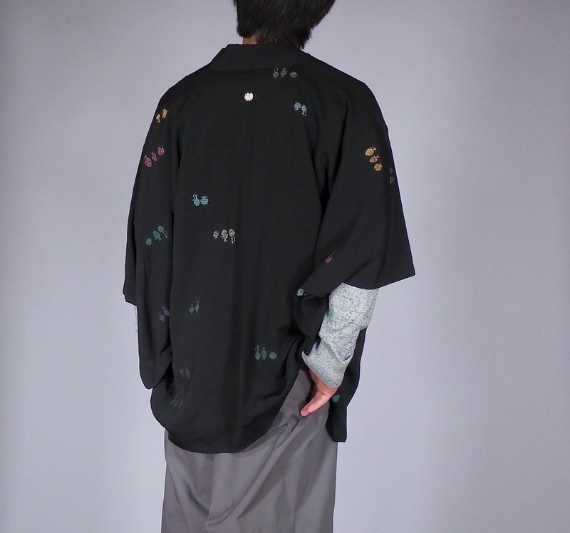 【日本制造】复古羽织男士、和服夹克、黑色、礼物 - 男装外套 - 丝.绢 黑色