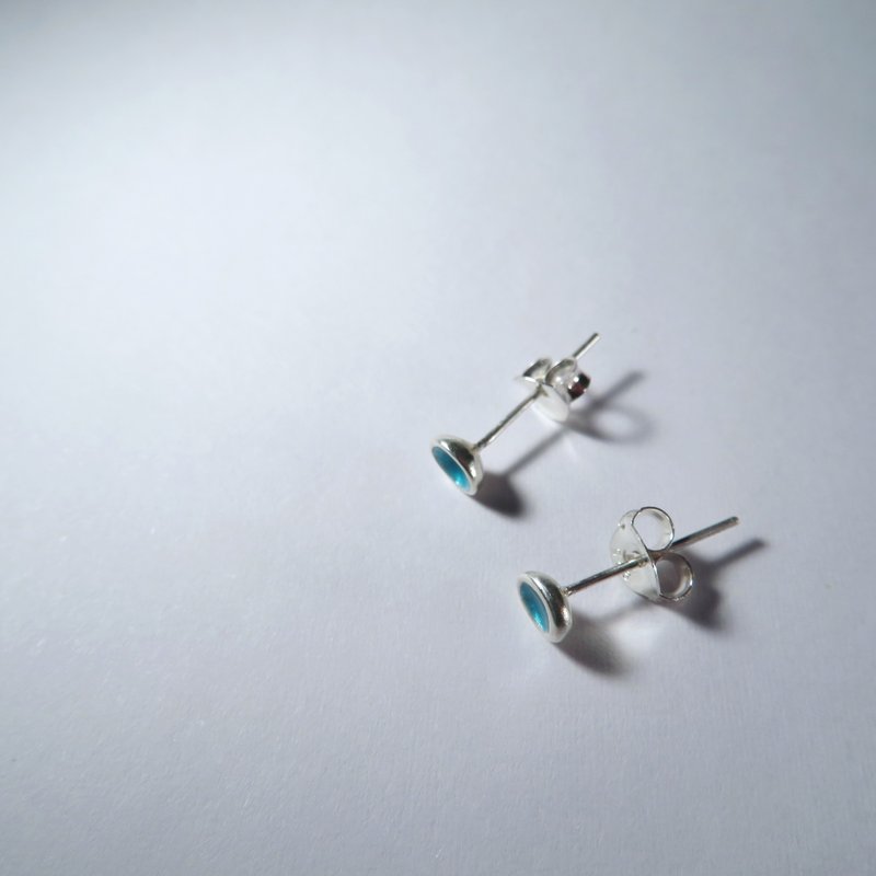 孔雀青珐琅纯银耳环 - 耳环/耳夹 - 其他金属 蓝色