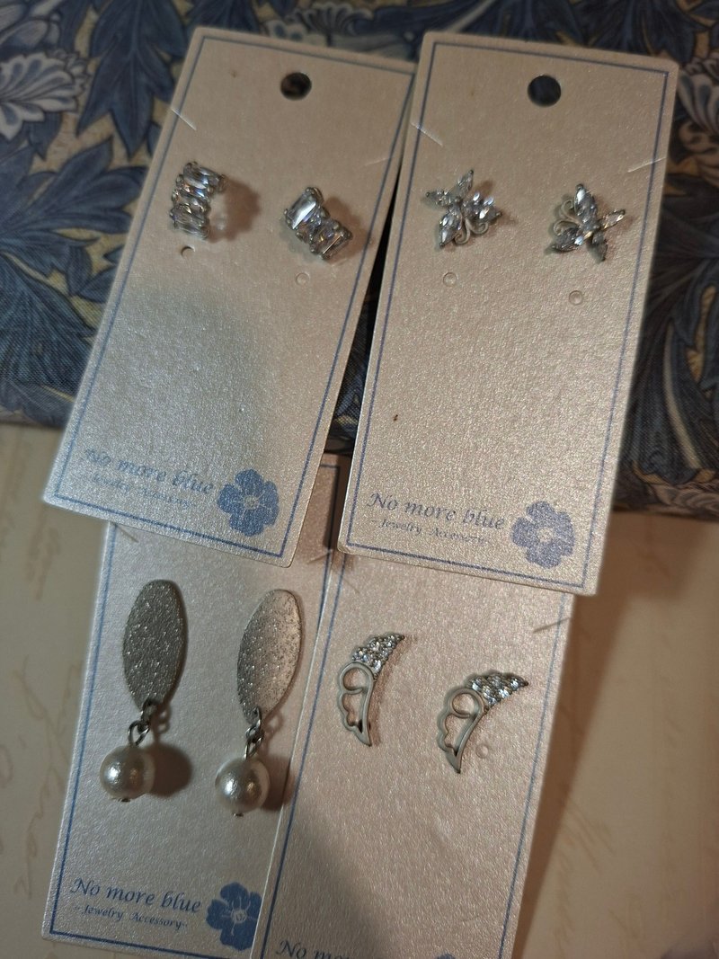 锆石耳针 - 耳环/耳夹 - 其他金属 金色