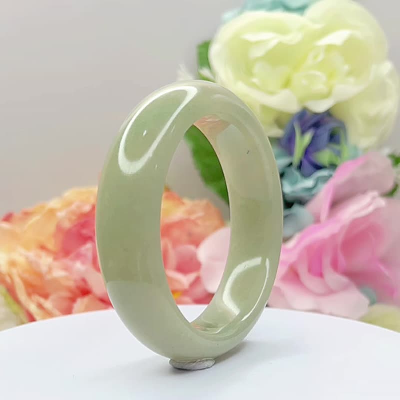 NO.152豆青色佘太翠 内径 54MM 圈口 佘太玉 手环 手镯 平安镯 - 手链/手环 - 玉石 绿色