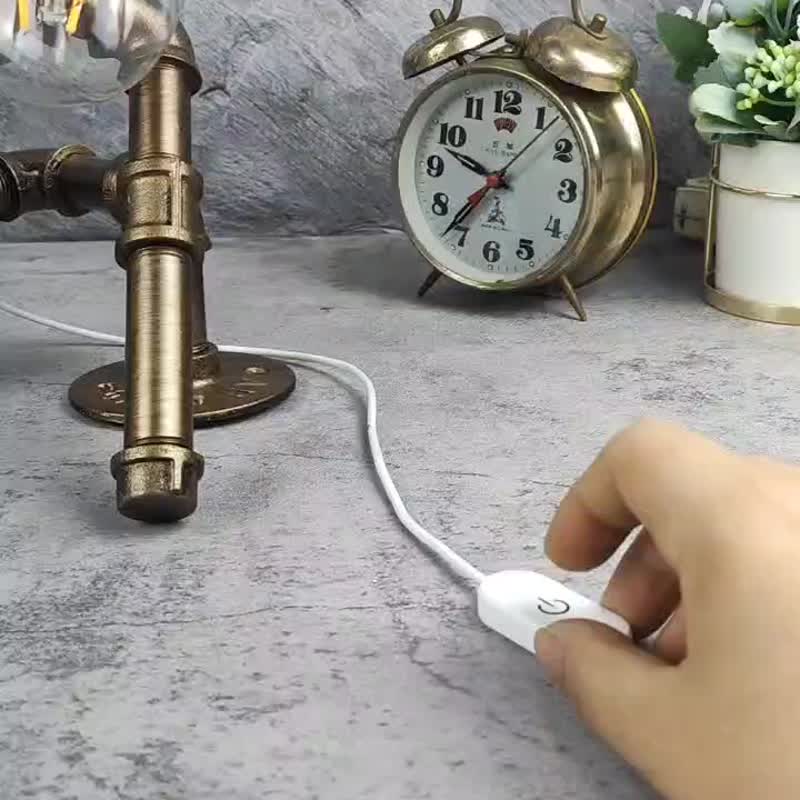 工业风创意机器人水管灯书房桌灯卧室台灯LED可调光台灯 - 灯具/灯饰 - 其他金属 咖啡色
