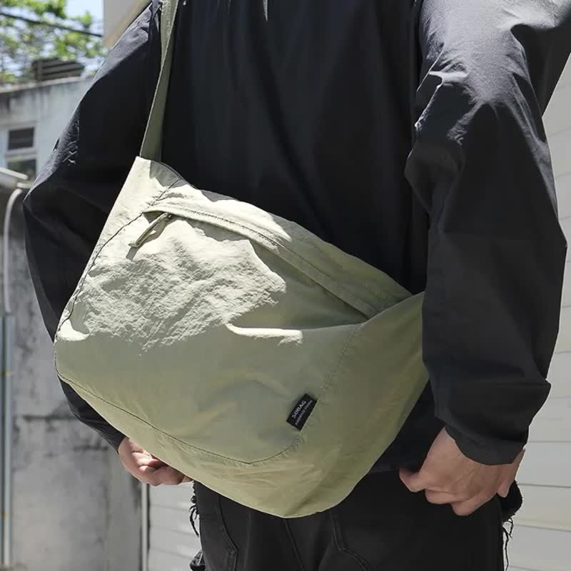 sobag日系街头潮男大容量通勤尼龙布包女山系防水中性斜挎单肩包 - 侧背包/斜挎包 - 尼龙 绿色