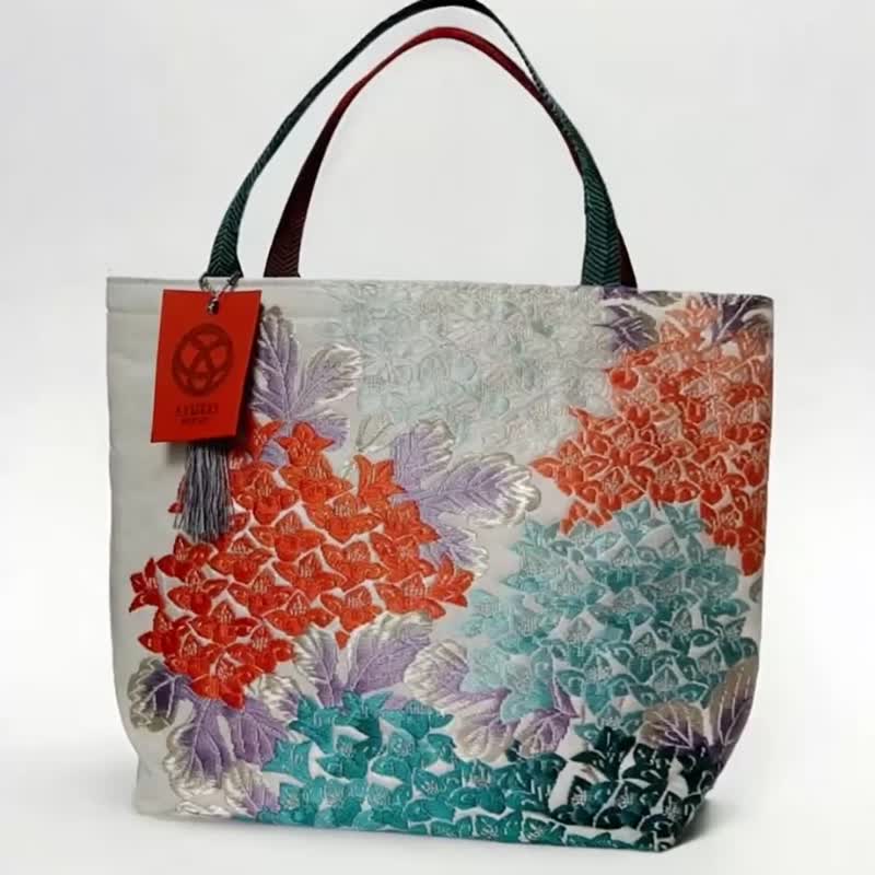 独一无二100%丝质和服袋带托特包 | 手工刺绣 | 日本艺术手提包 - 手提包/手提袋 - 丝.绢 多色