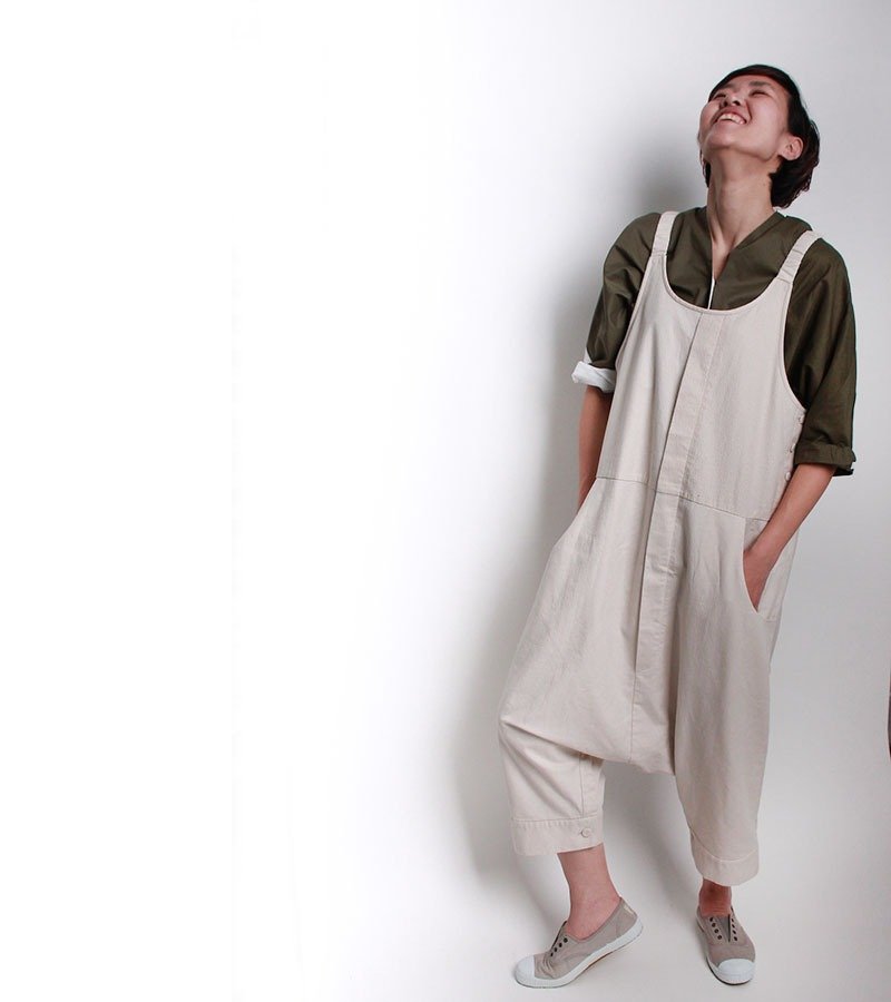 And 活跃的底部世界 低档吊带裤 - 女装长裤 - 棉．麻 卡其色