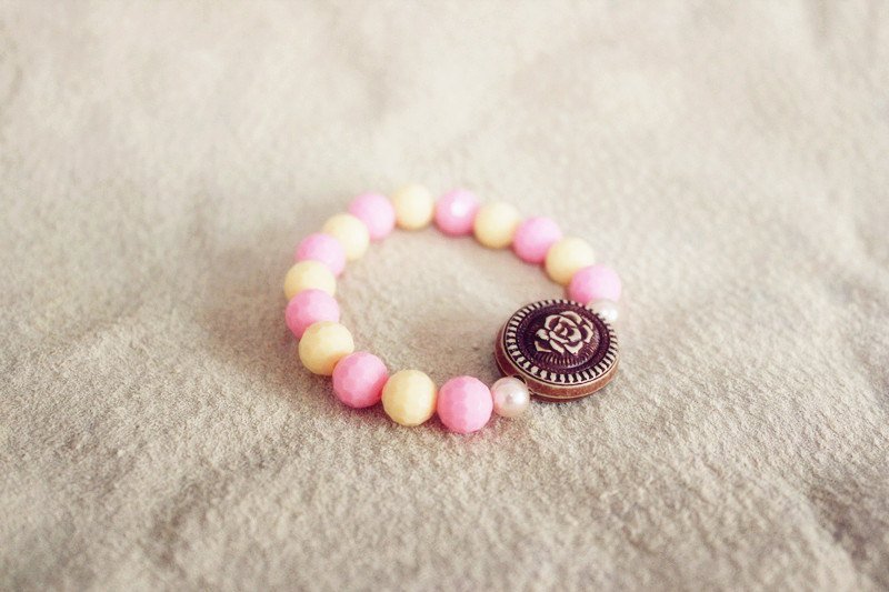 香草玫瑰(限量) - 手链/手环 - 其他材质 粉红色