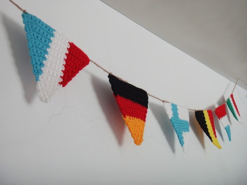 三角旗 节庆 生日派对 露营 万国旗 - 摆饰 - 压克力 多色