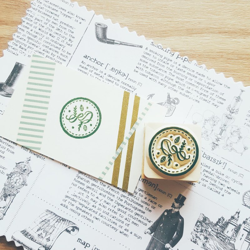 手工橡皮章－经典字母婚礼LOGO章 3X3cm - 喜帖 - 橡胶 紫色