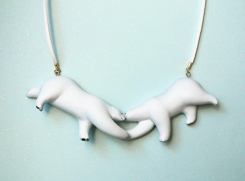 Made to order 8/18 High Touch Bear Necklace - 项链 - 塑料 白色
