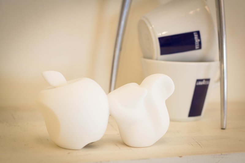 珍惜-松鼠造型石雕 - 摆饰 - 其他材质 白色