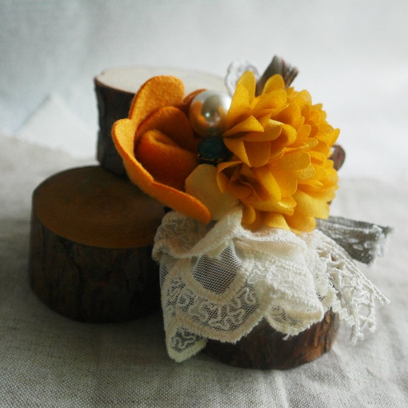 kkkkaleidoscope 日系 森系 黄色雪纺拼布头饰及胸针 ( 可多用途 ) - 发饰 - 其他材质 橘色