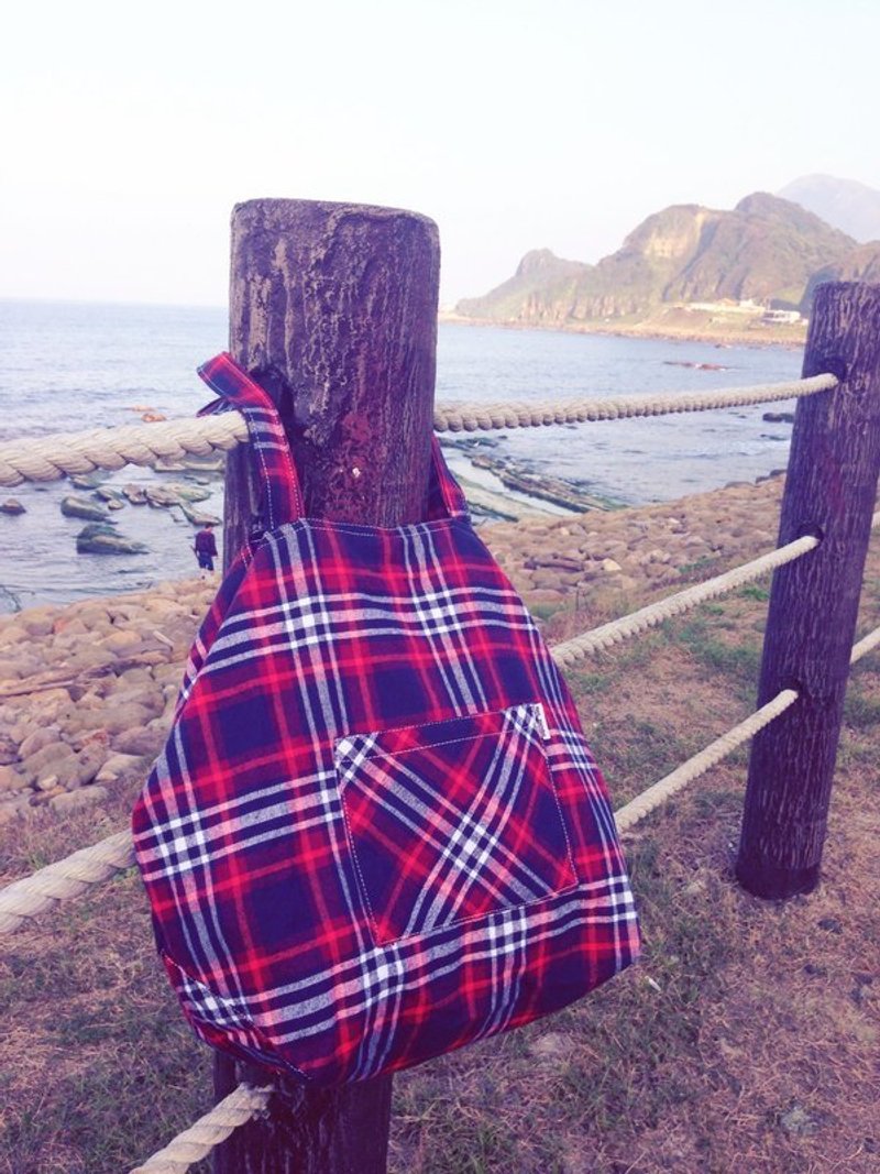 格子癖/肩背包 - 侧背包/斜挎包 - 其他材质 蓝色